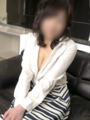 人妻・熟女特集_体験談2_4389